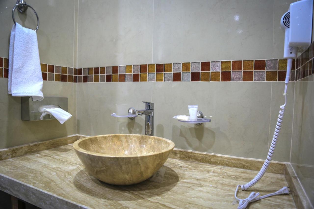 Hotel Alux バカラル エクステリア 写真